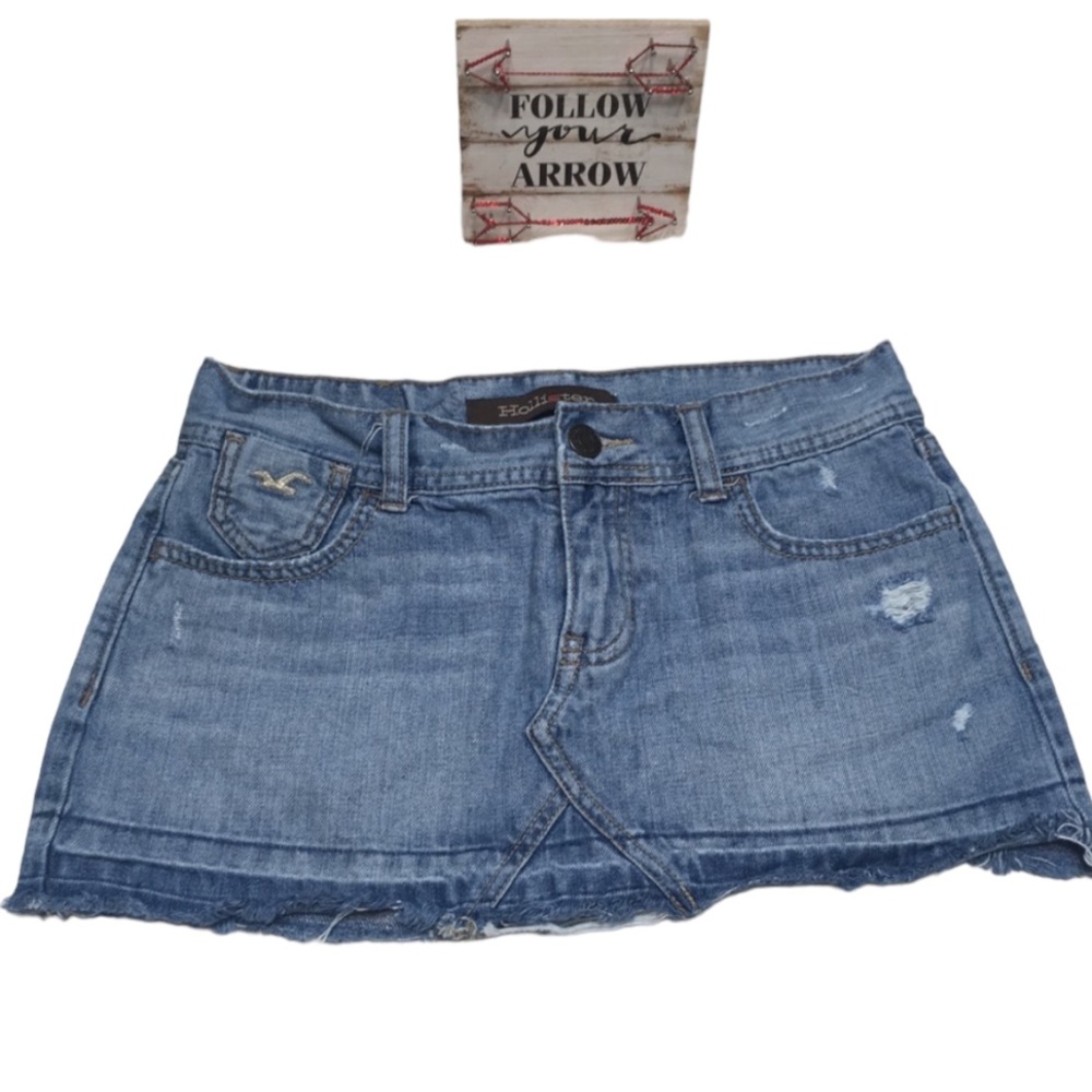Hollister blue distressed jean skirt size 1 *